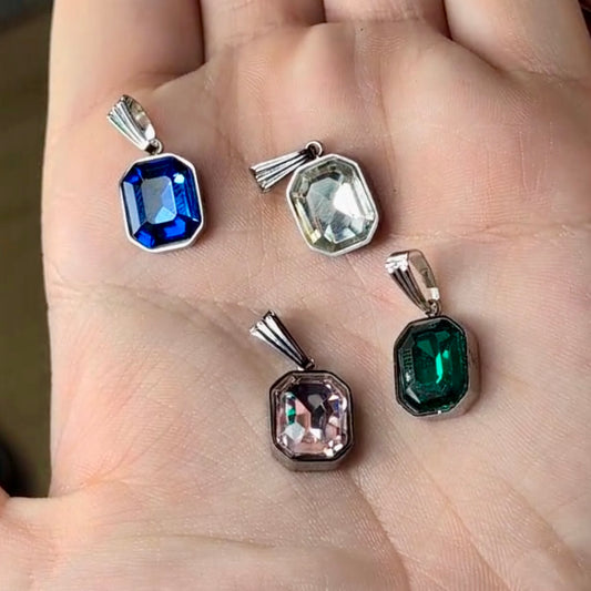 GEM NECKLACE