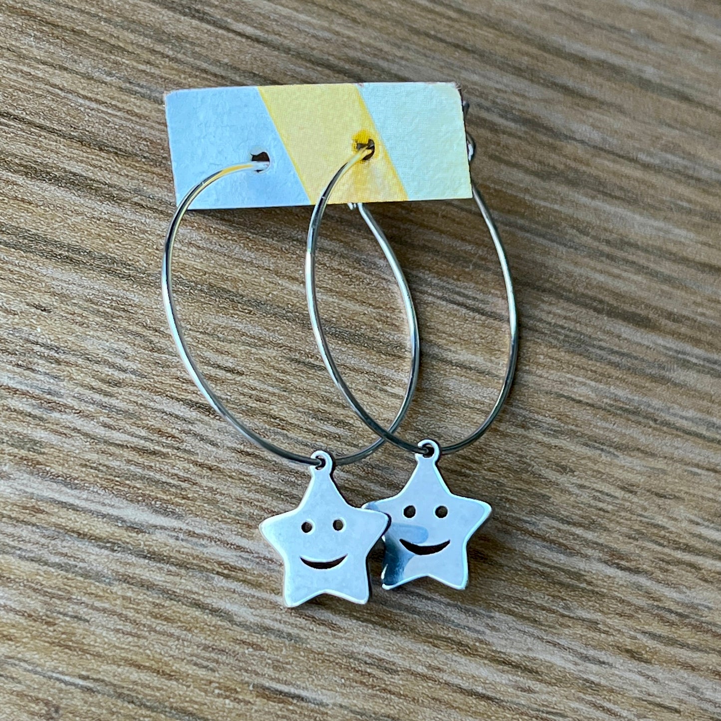 SMILEY STAR EARRINGS