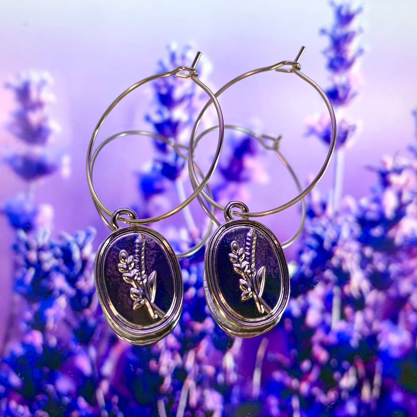 LAVENDER HAZE PENDANT EARRINGS