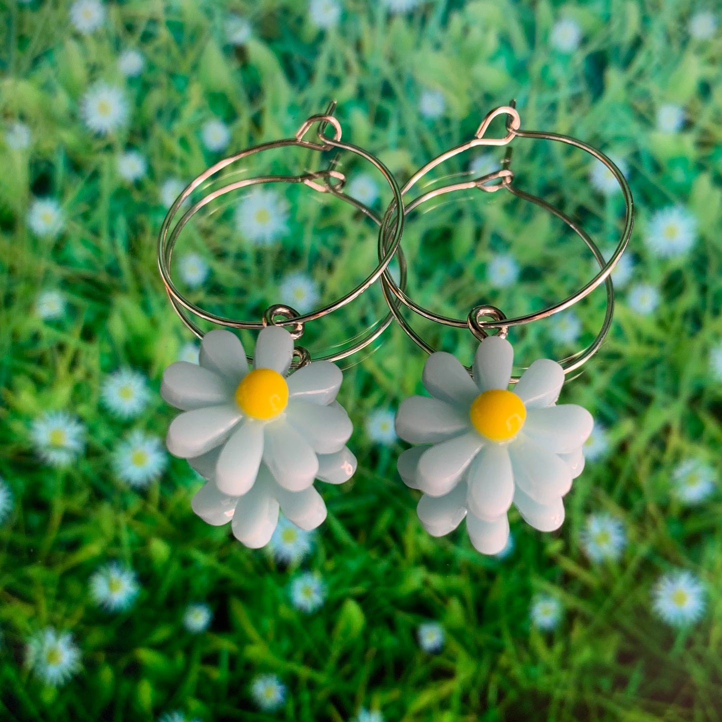 COLOURFUL FLOWER EARRINGS