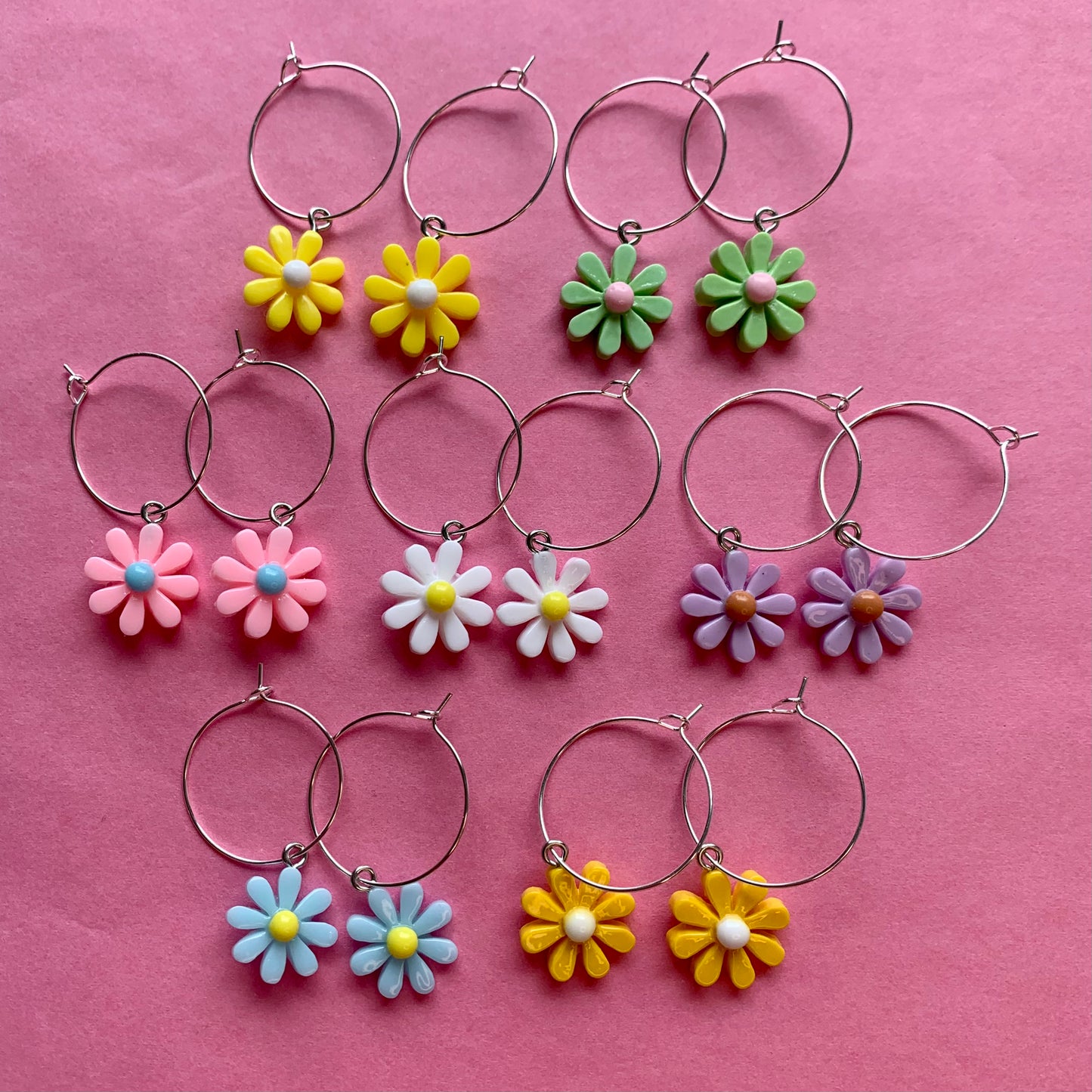 COLOURFUL FLOWER EARRINGS