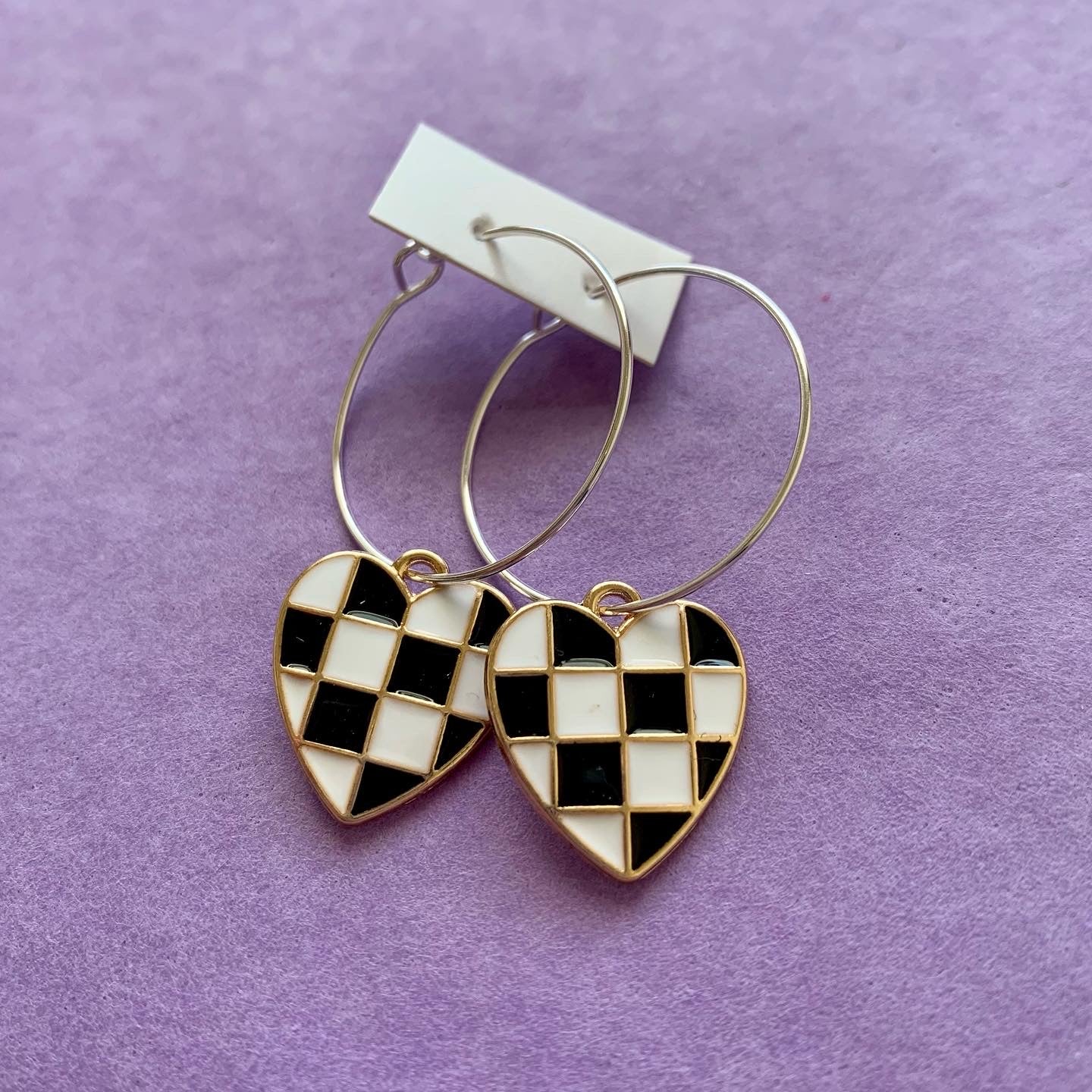 CHECKERBOARD HEART EARRINGS